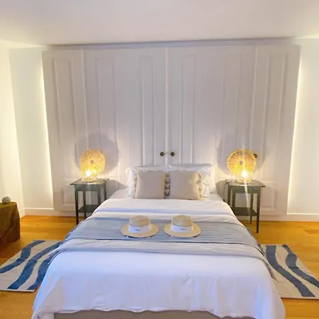 Cambeiros - Bed and breakfast 4*